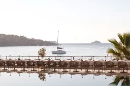 RUINS LUXURY RESORT 12+ Pools & Beach