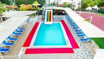 SAHRA SU HOLIDAY Pools & Beach