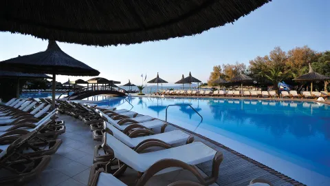 SAMARA HOTEL Pools & Beach