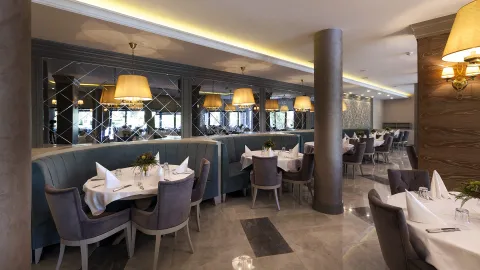SAMARA HOTEL Restaurants