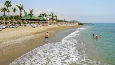 SAPHIR HOTEL-VILLAS Pools & Beach