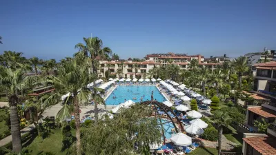 SAPHIR HOTEL-VILLAS Pools & Beach