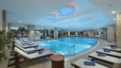 SAPHIR RESORT-SPA Pools & Beach