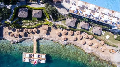 SARPEDOR BOUTIQUE HOTEL Pools & Beach