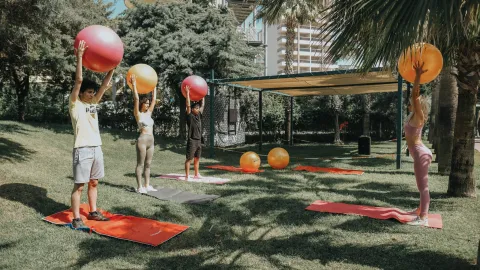 SATURN PALACE Activities