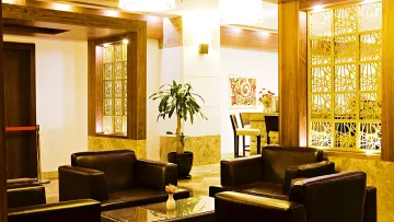 SATURN PALACE Lobby