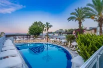 SEA LIFE KEMER RESORT HOTEL Pools & Beach