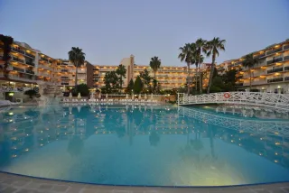 SEADEN COROLLA HOTEL Pools & Beach