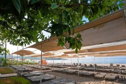 SEAPHORIA BEACH RESORT Pools & Beach