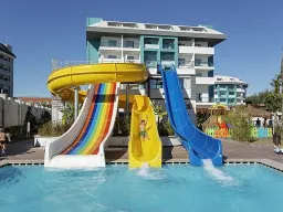 SEASHELL RESORT - SPA Pools & Beach