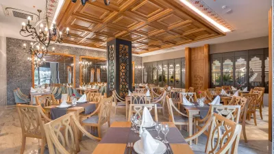 SEASHELL VEGA (ex. SIDE CROWN SUNSHINE) Restaurants