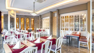 SEASHELL VEGA (ex. SIDE CROWN SUNSHINE) Restaurants