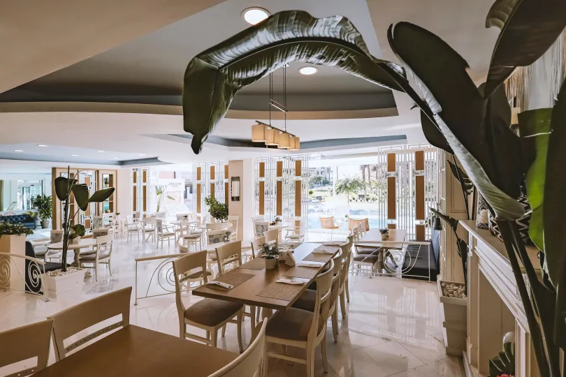 SECRET PARADISE HOTEL AND SPA Restaurants