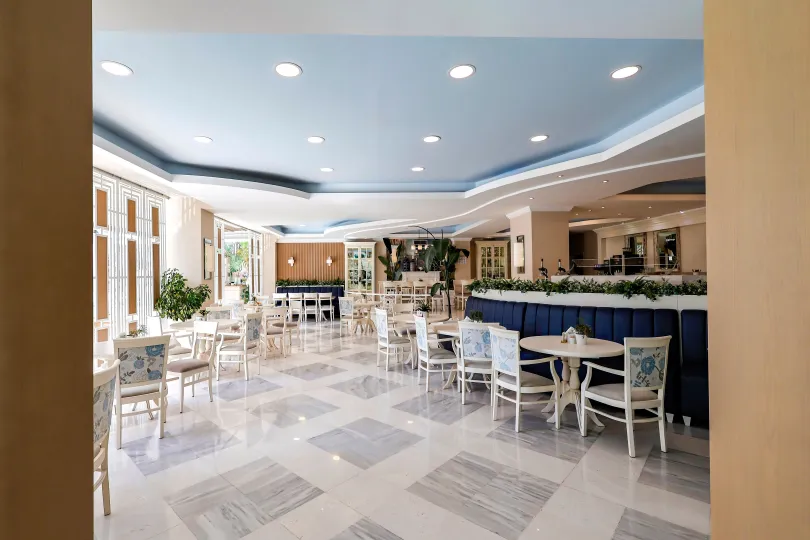 SECRET PARADISE HOTEL AND SPA Bars