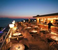 SECRET PARADISE HOTEL AND SPA Bars