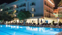 SELCUKHAN HOTEL Pools & Beach