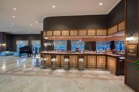 SELECTUM COLOURS BODRUM Bars