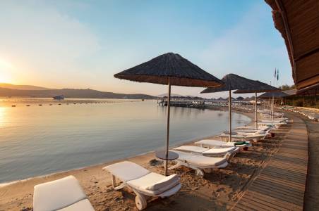 SELECTUM COLOURS BODRUM Pools & Beach