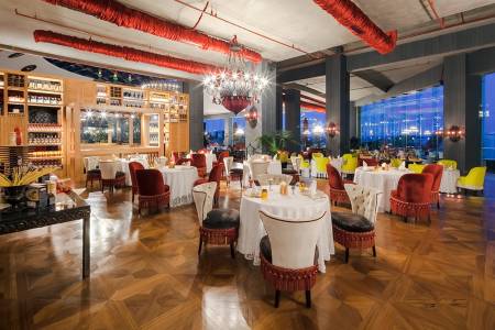 SELECTUM LUXURY RESORT Restaurants