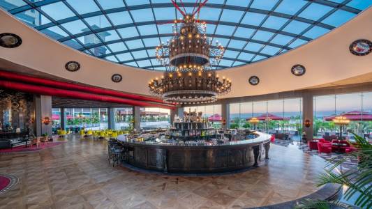 SELECTUM LUXURY RESORT Bars