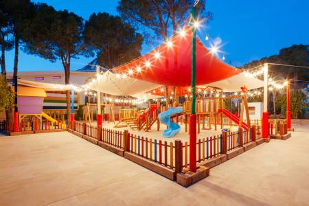 SELECTUM LUXURY RESORT Mini Club