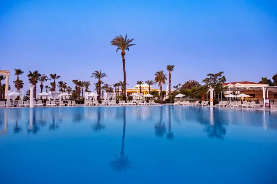 SELECTUM NOA BELEK (ex. Cesar Belek) Pools & Beach