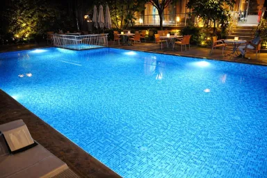 SELENIUM HOTEL Pools & Beach