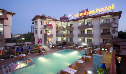 SELENIUM HOTEL General Images