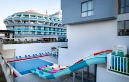 SENSITIVE PREMIUM RESORT-SPA Pools & Beach