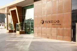 BELLAZURE HOTEL