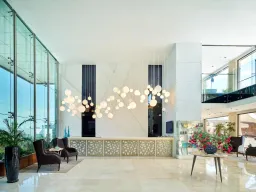 BELLAZURE HOTEL Lobby