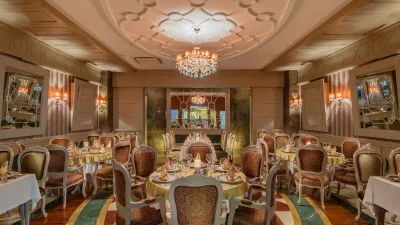 TRENDY VERBENA BEACH Restaurants