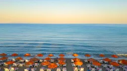 SENTINUS BEACH HOTEL Pools & Beach