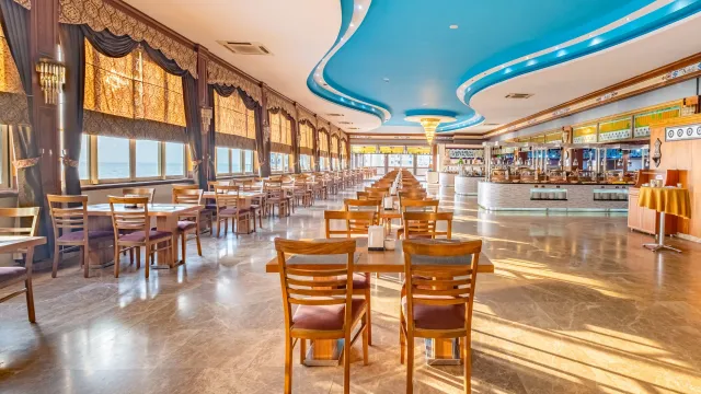 SENZA GRAND SANTANA Restaurants