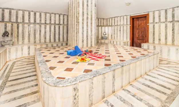 SERENIS SIDE HOTEL Spa