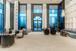 SERENITY QUEEN HOTEL Lobby