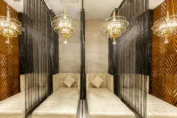 SERENITY QUEEN HOTEL Spa