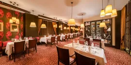GRAVEL HOTELS SELECT Restaurants