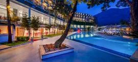 GRAVEL HOTELS SELECT Pools & Beach