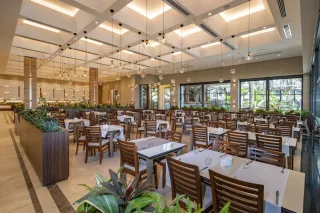 SEVEN SEAS HOTEL LIFE Restaurants