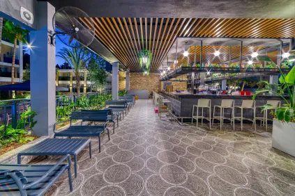 SEVEN SEAS PALMERAS BAY Bars