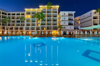 SEVEN SEAS PALMERAS BAY
