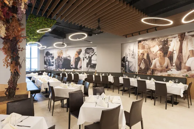 SH DOLCE MARE Restaurants