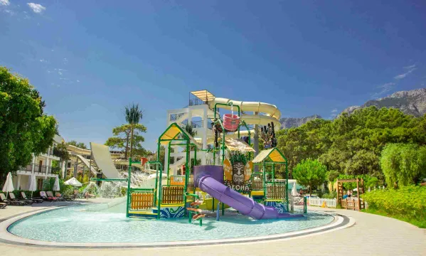 SHERWOOD EXCLUSIVE KEMER Pools & Beach