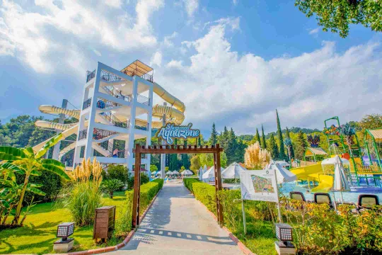 SHERWOOD EXCLUSIVE KEMER Pools & Beach