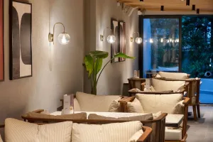 SHERWOOD PREMIO HOTEL Restaurants