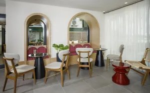 SHERWOOD PREMIO HOTEL Restaurants