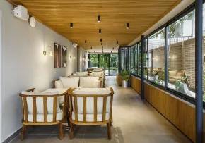 SHERWOOD PREMIO HOTEL Restaurants
