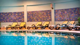 SIAM ELEGANCE HOTELS-SPA Pools & Beach