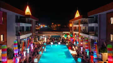 SIDE AMOUR HOTEL Activities